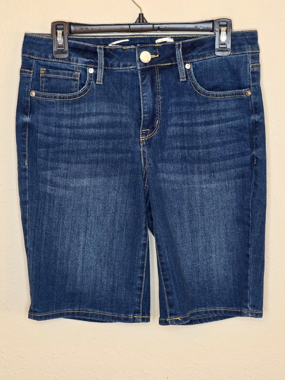 Seven7 Sunset Bermuda Women's Shorts, Size 6